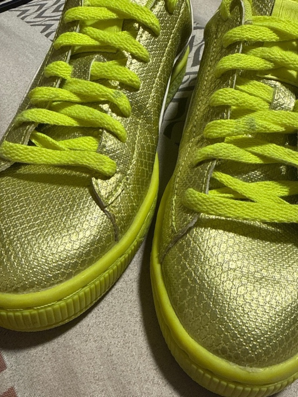 Metallic Basket Future Minimal Sneakers - Picture 2 of 6